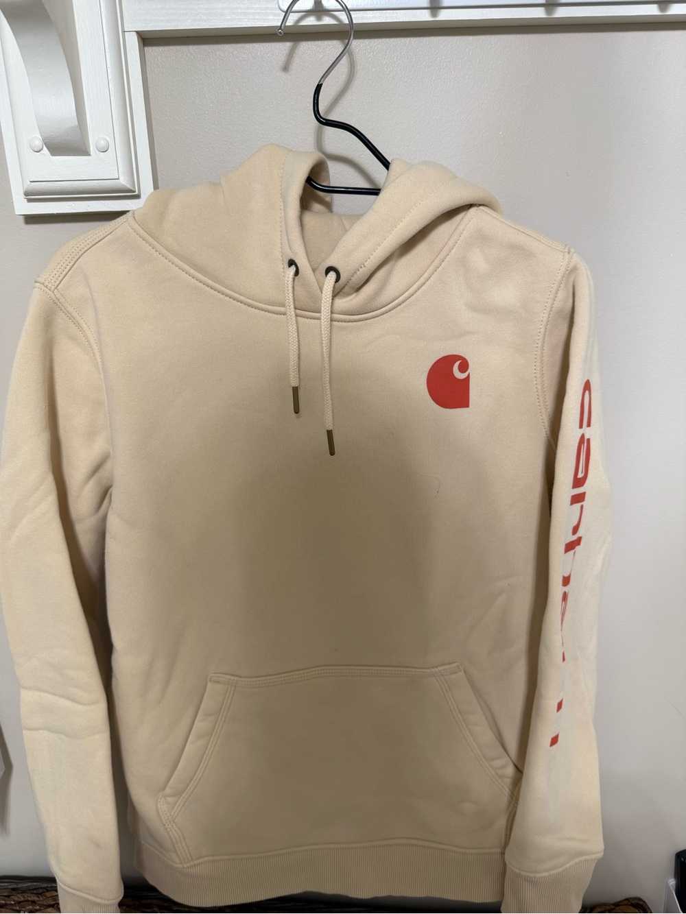 Carhartt Beige Hoodie with Red Logo and Sleeve Script